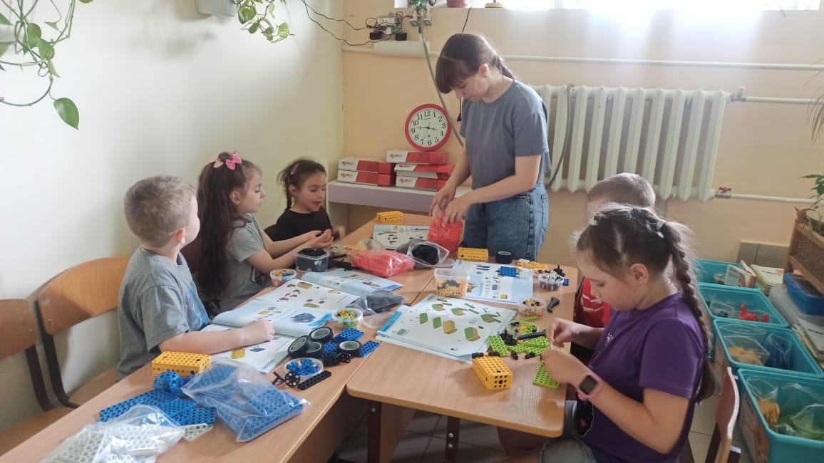 http://social.admnsk.ru/SiteKCSON/nadezhda/DocLib7/1375(1).jpg