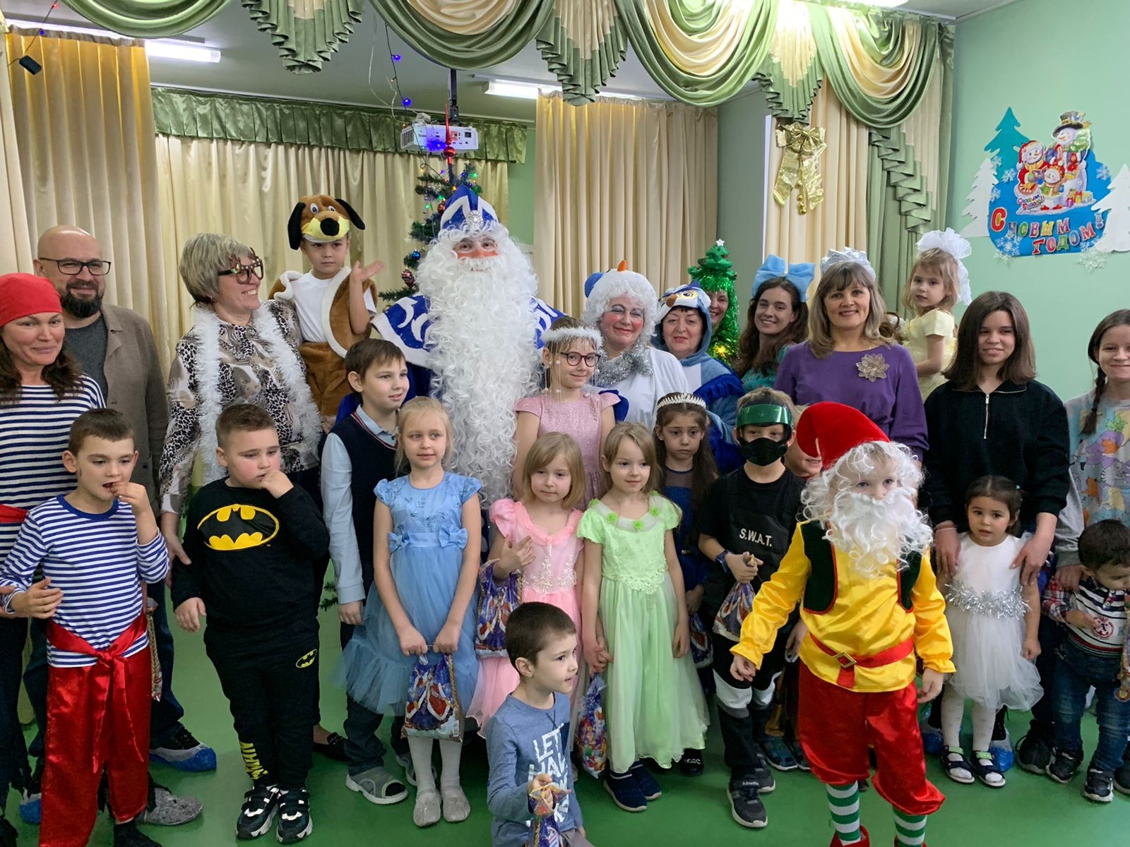 http://social.admnsk.ru/SiteKCSON/nadezhda/DocLib7/899.jpg
