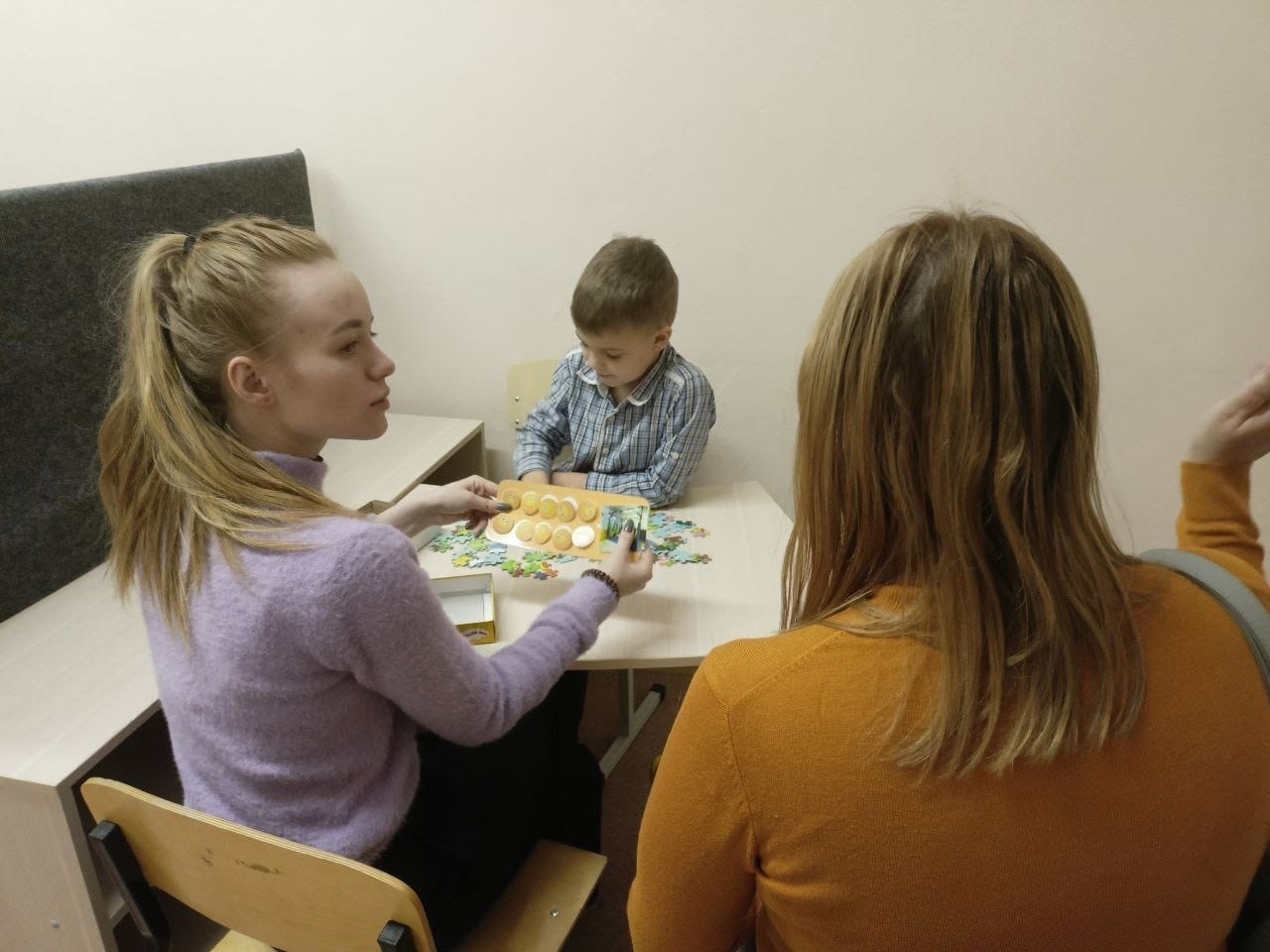 http://social.admnsk.ru/SiteKCSON/zarja/DocLib7/1506.jpg
