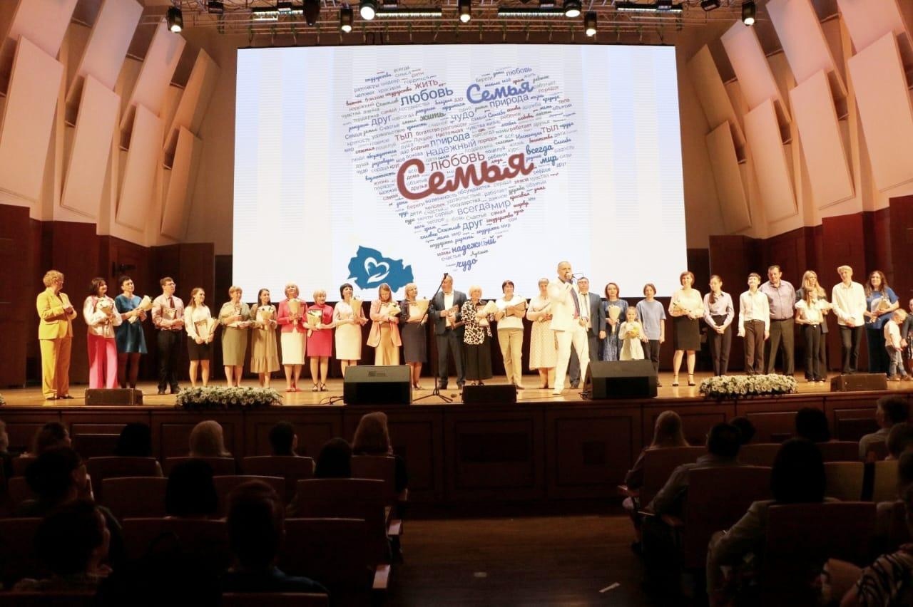 http://social.admnsk.ru/SiteKCSON/zarja/DocLib7/1782.jpg